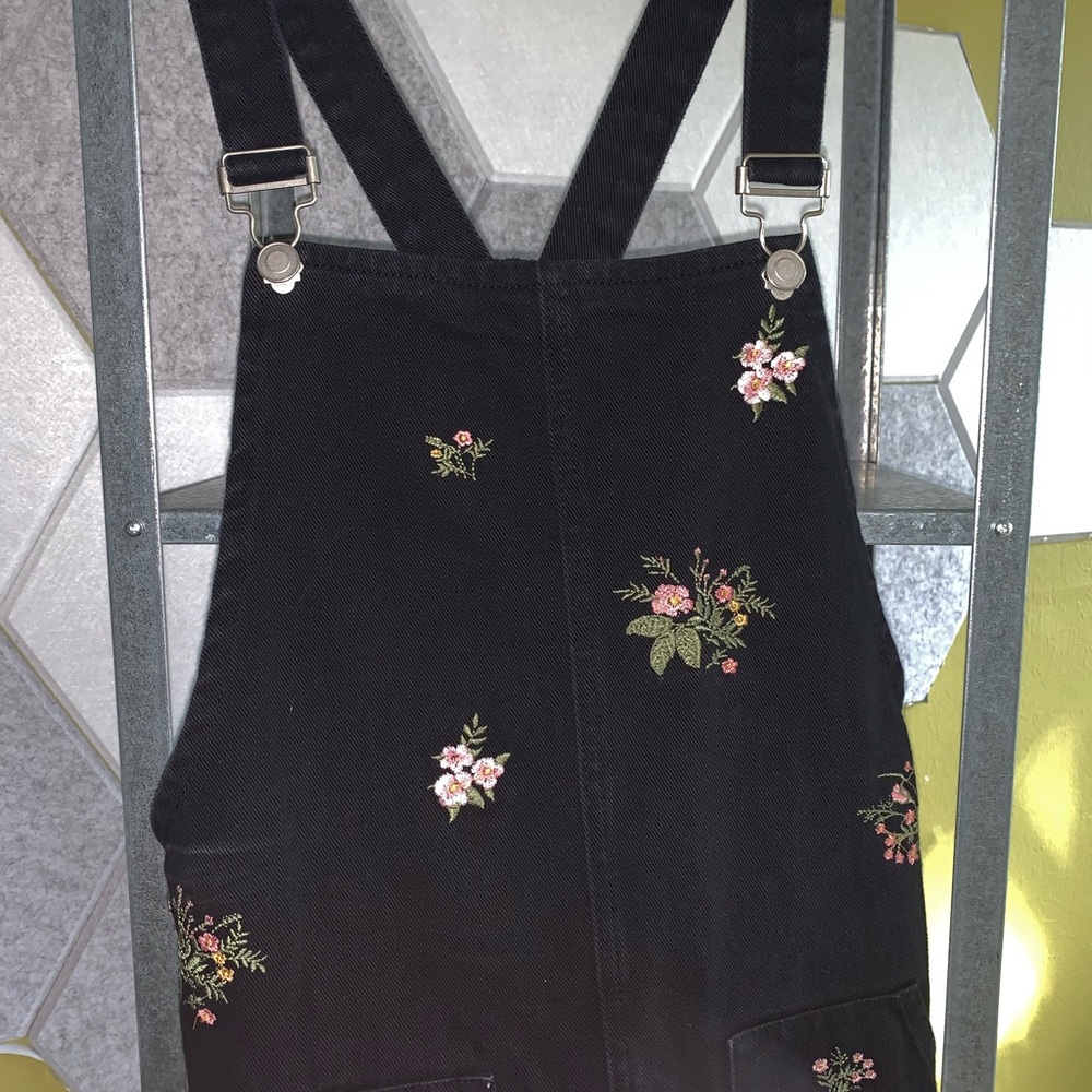 Floral Romper Perfect For Summer and Spring